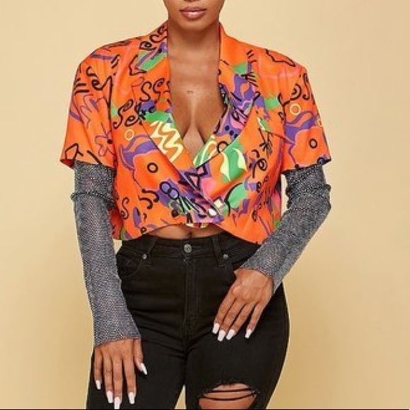 HOT TOPIC! - Picture 7 of 8